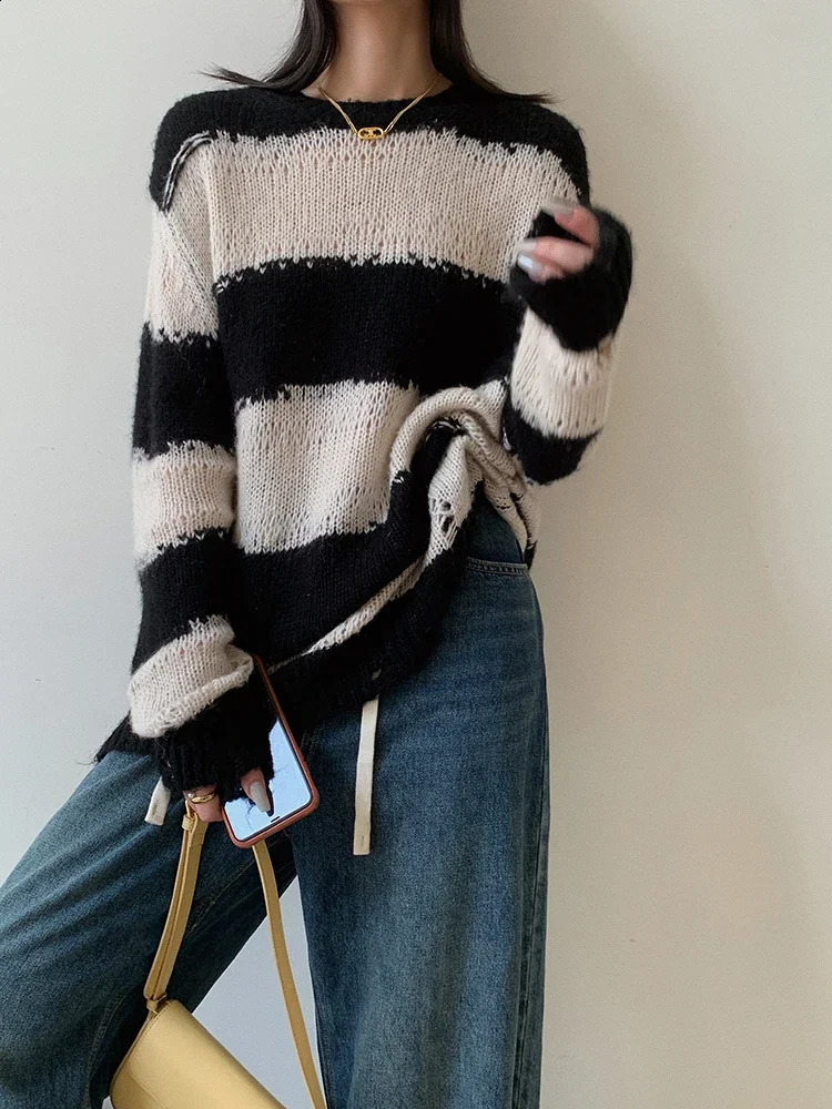 Pullover black and white striped sweater womens autumn winter loose thin versatile bottomed knitted top trendy 1Pc 241223
