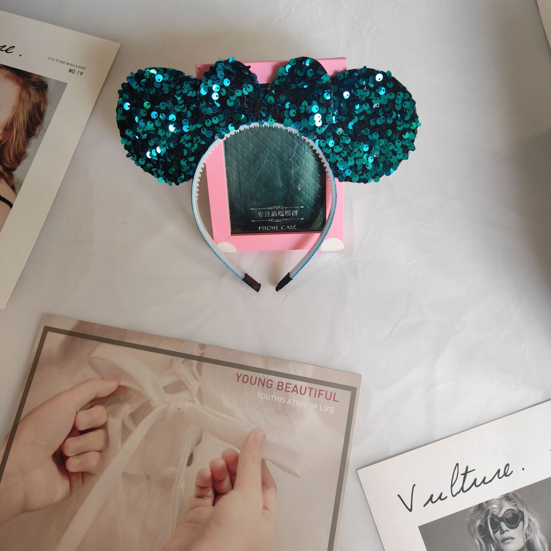 Kids Sequin Ribbon Hair Band with Bow Design - Suitable for Celebrations and Playtime Fun