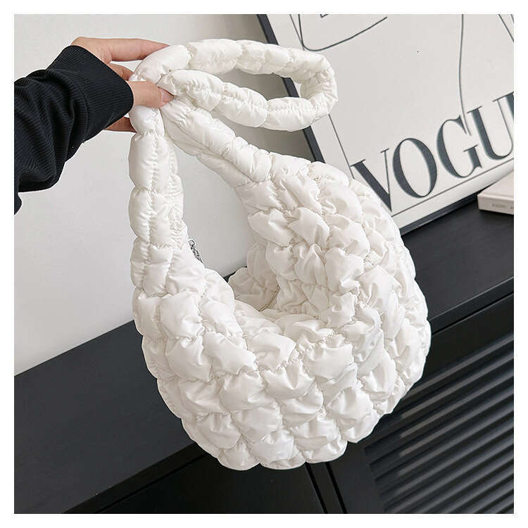Korean New Folded Cloud Versatile Fashion One Shoulder Puff Dumpg Large Capacity Down Cotton Coat Women's Bag