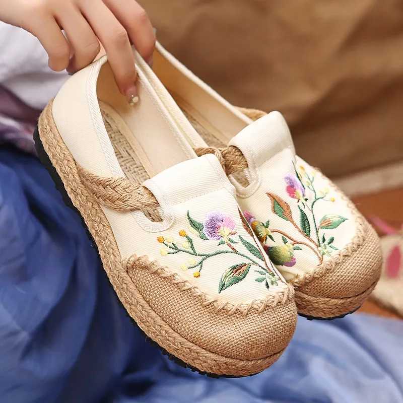 High Quality Womens Linen Canvas Shoes Retro Bohemian Slip-On Flat Comfortable Loafers Ladies Casual Embroidered Hemp Sole Sneakers T241227