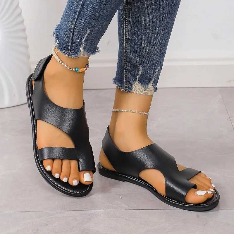 High Quality Hot Sale Shoes Female Summer Womens Flats Sandals New Solid Color Simple Casual Sandals 44 Size Ladies Flip Flop Sandals T241227