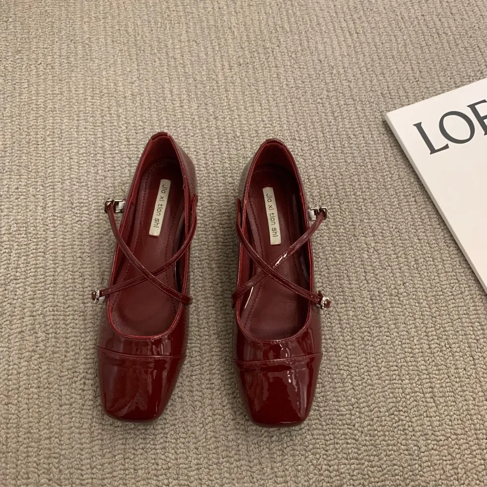 New Chunky Loafers: Chic Mary Janes Hot With Cross-Buckle For Women, 2024 Spring
