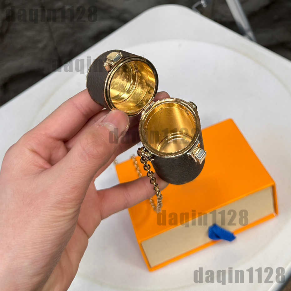 Holder Designer Shoulder Luxury Lipstick Lady Clutch Cylinder Coin Pouch Women Purse Wallets Beauty Case Cross Body Handbag Tote Bags Cosmetic Bag