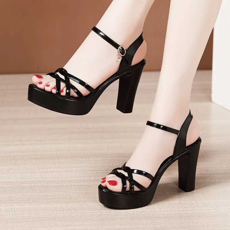 High Quality Size 32-43 Woman High Heels Sandals Ladies Summer Women Office Party Shoes Female Patent Leather Platform Heel Elegant Sandals T241227