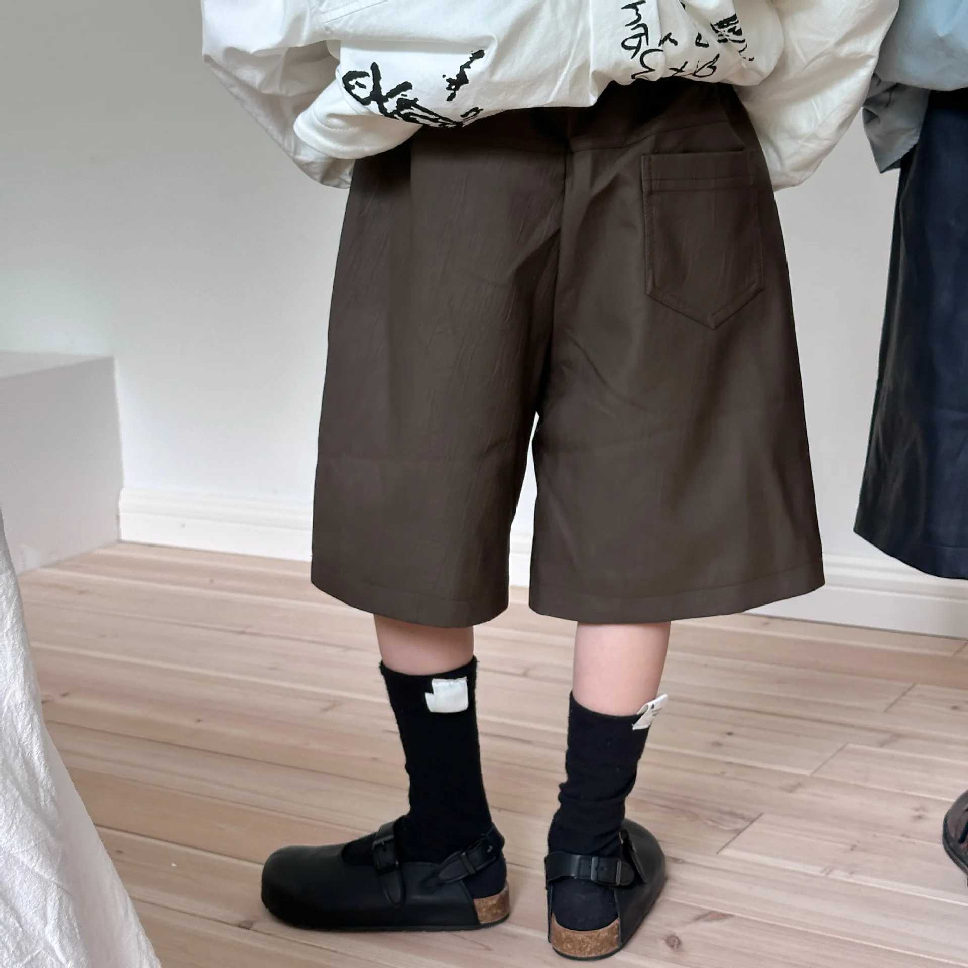 Spring and Autumn Childrens Leather Shorts Solid Elastic Waist Childrens Knee Length Shorts Retro Waterproof Preschool Boys Shorts W241227