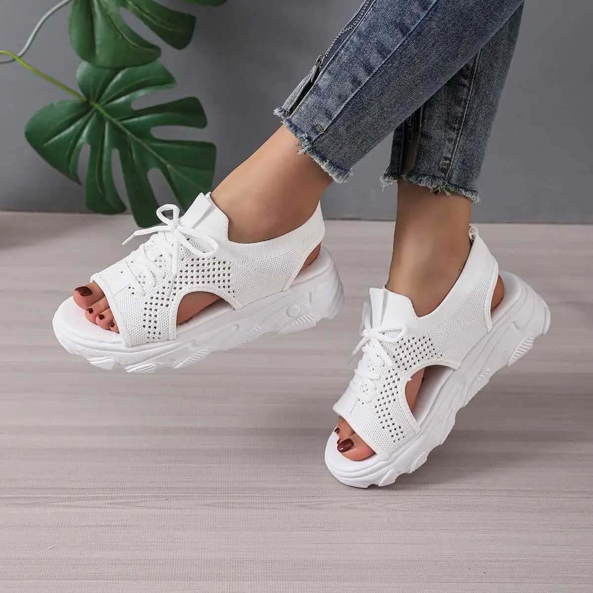 High Quality Womens Casual Sandals Summer Casual Breathable Mesh Open Toe Lace Up Sports Sandals New Outdoor Platform Knit Sandals 42 T241227