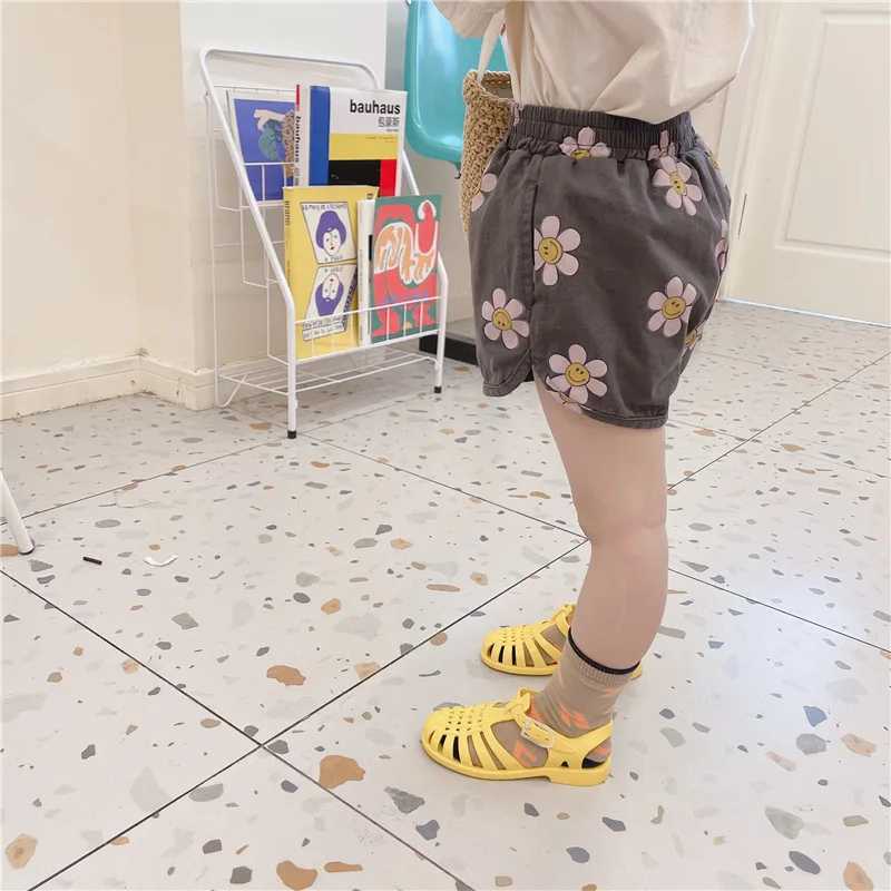 Clearance 110 120 130 7765 Baby Girl Clothes Fashion Short Korean Summer 2021 Baby Girl Short Sunflower Print Shorts W241227