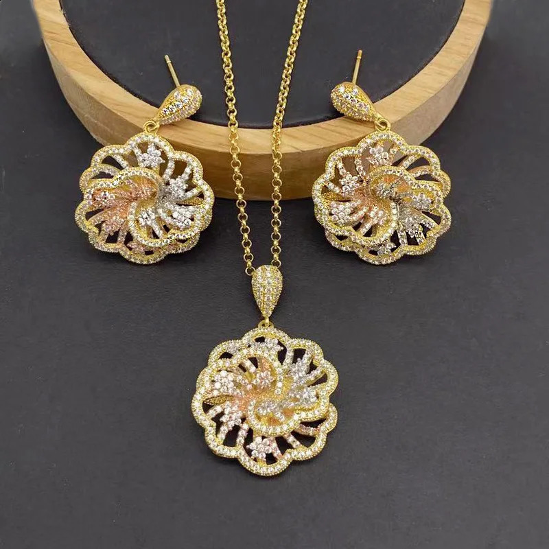Vanifin Necklace with Earrings Exquisite Hollow Flower Micro Inlay Zirconia For Woman Banquet Jewelry Gift 241226