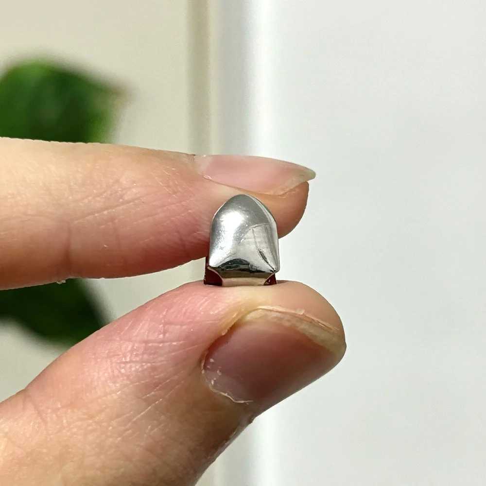 RACHELZ 2024 Hip Hop Small Single Teeth Grillz Classic 14K Gold Plated Teeth Cs For Men Women Jewelry Dental Grills W241227