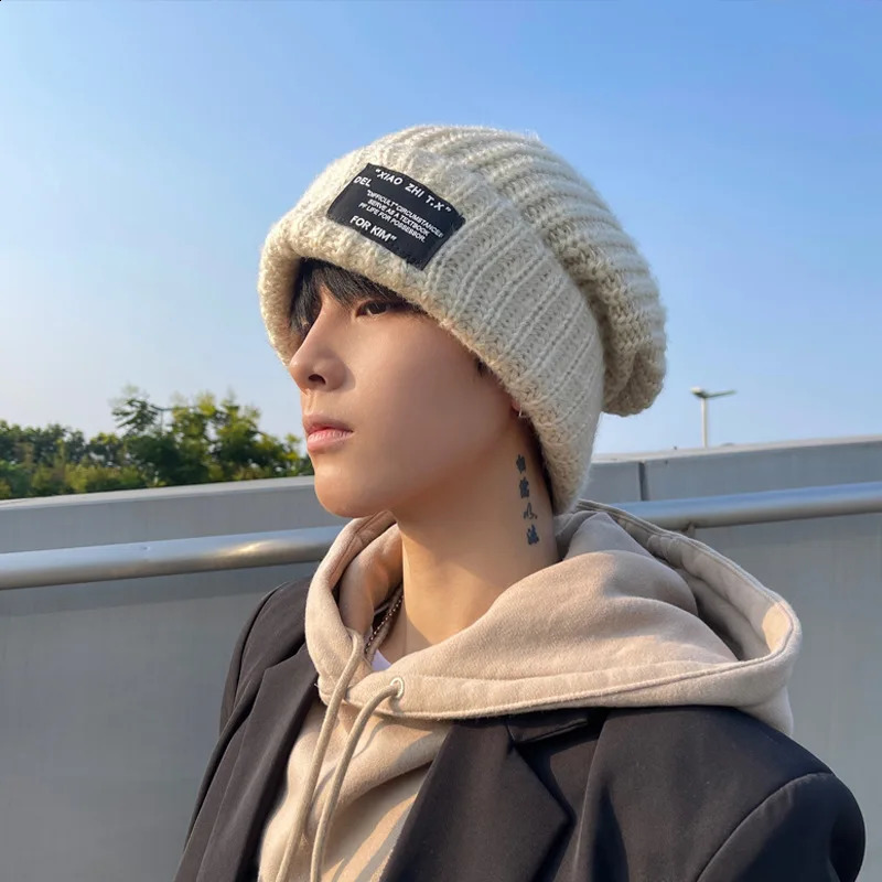 Fashionable Mens Autumn And Winter Knitted Hats Large Size Warm Cold Beanie Hat Loose Big Head Ware Knitting Hat For Men 241227