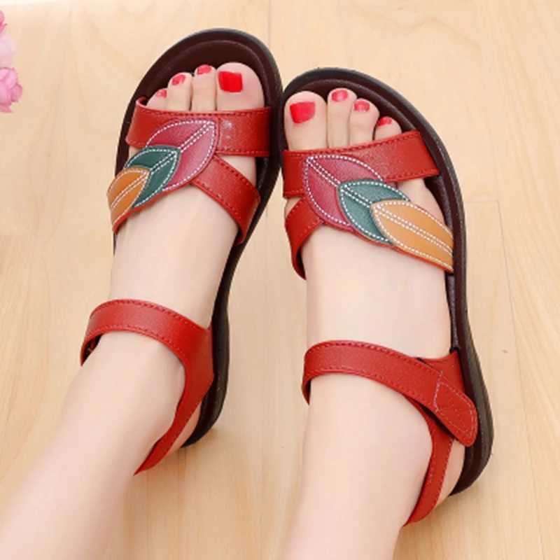 High Quality Summer Leather Women Sandals Mother Soft Slip On Comfort Flat Sandals Women Wedge Sandals Ladies Walking Shoes 36-42 T241227