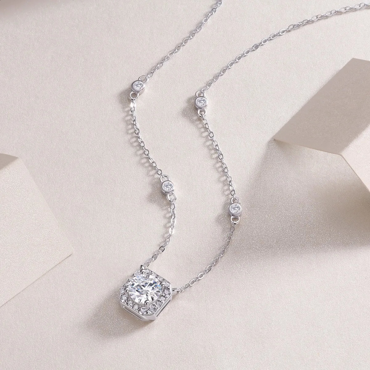 Na y Promise Bride 925 Sterling Silver Korean Womans Necklaces iced out VVS Mossanite Women Necklace Jewelry 241226