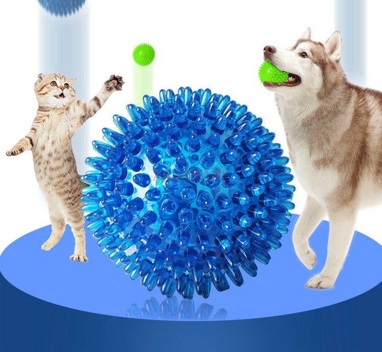 1PCS Toy ball squeaking dog ball TPR sound grinding training pointed prick pet ball cat dog toy training ball
