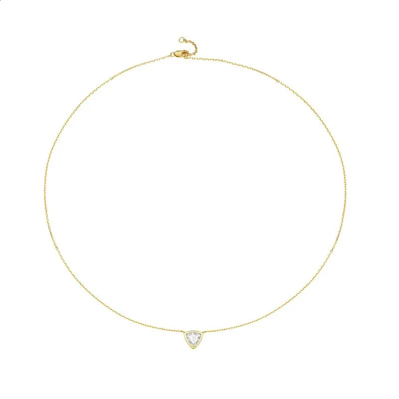 05CT Diamond Womens Necklace S925 Sterling Sliver 18K White Gold Trillion Pendant Chain for Women 241226