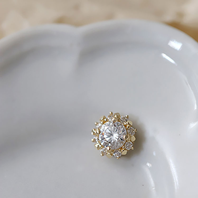 2024 Ins Top Sell Snow Flower Pendant Simple Fine Jewelry Pure 100% 925 Sterling Silver Gold Fill Round Cut White Lab moissanite Diamond Women Clavice