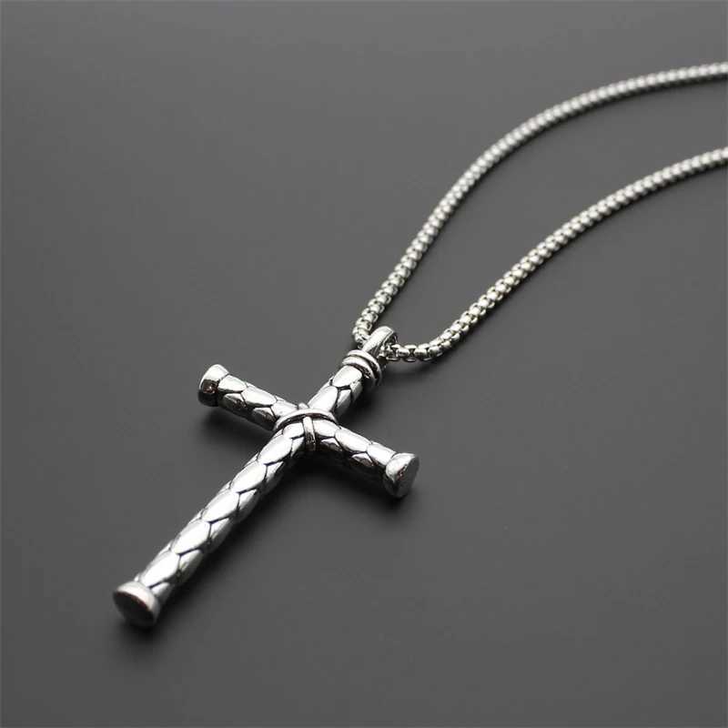 Vintage Cross Pendant Long Chain Necklace Stainl Steel Punk Hip Hop Gothic Streetwear Jewelry Men WomenXJ241227