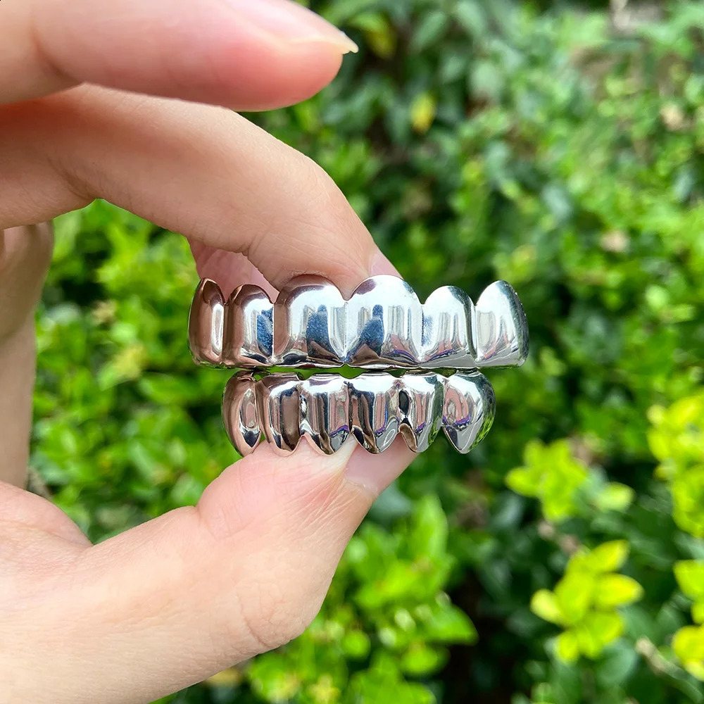 RACHELZ Classic Fashion 66 Teeth Hip Hop 14K Gold Plated Tooth Caps Decor Braces Dental Grills For Women Men Jewelry 241225