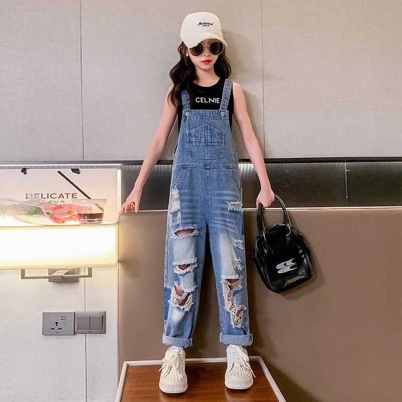 Cool hole girl jumpsuit summer fashion destination torn jeans covered childrens street clothing broken clothing 4 5 6 8 9 10 12 14 years old W241227