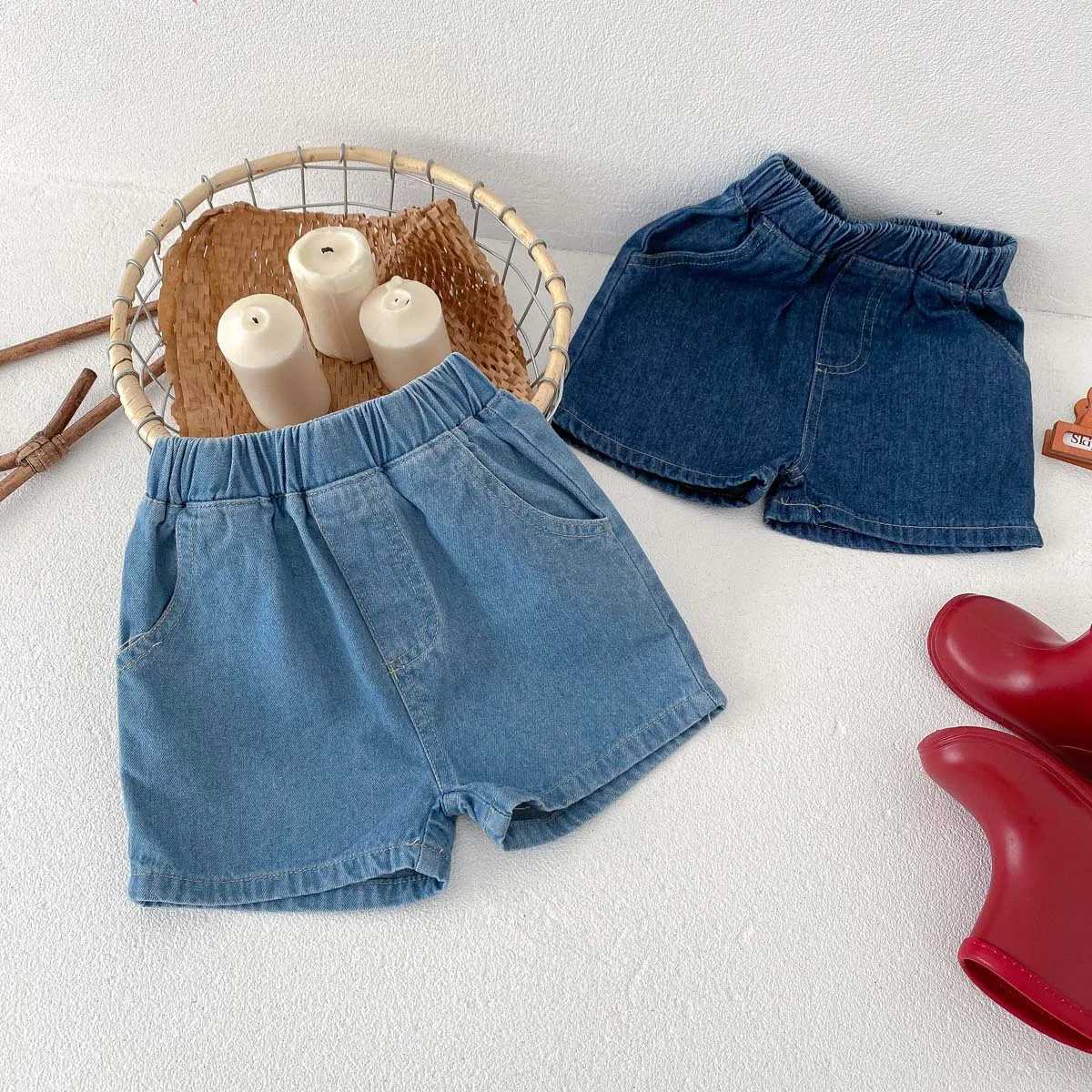 Popular Summer 2024 Preschool Girls Denim Shorts Solid Elastic Waist Briefing Muslim Childrens Girls Shorts with Pocket W241227
