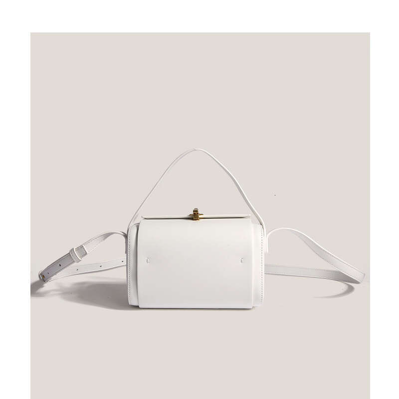 Same Light Luxury One Shoulder Crossbody for Women 2023 New Korean Handheld Box Small Square Bag