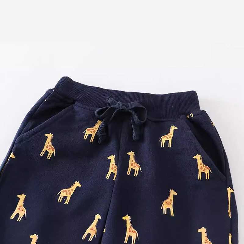 Little maven Kids Clothes 2024 Summer Baby Boys Cotton Soft and Comfort Childrens Clothing Wear Cartoon Giraffes Short Pants W241227