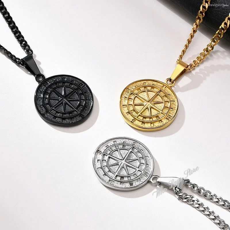 Stainl Steel Jewelry Mens Layered Alloy Necklace Navigation Compass Pendant Cuba Figaro Wheat Chain Casual Vintage NecklaceXJ241227