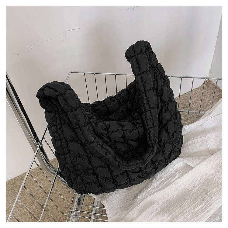 Korean New Folded Cloud Versatile Fashion One Shoulder Puff Dumpg Large Capacity Down Cotton Coat Women's Bag