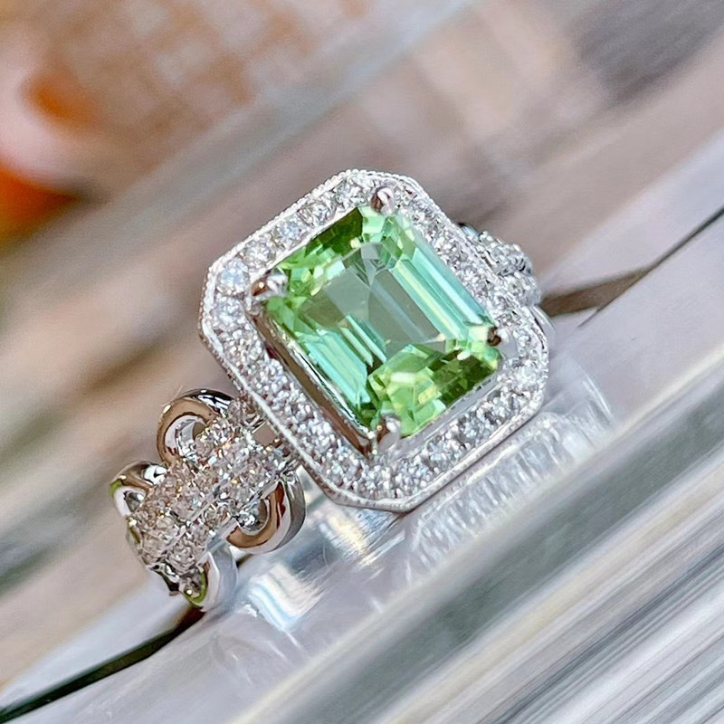 Choucong Vintage Jewelry 925 Sterling Silver Princess Cut Emerald 5A Cubic Zircon CZ Diamond Gemstones Party Women Engagement Band Ring For Lover Gift
