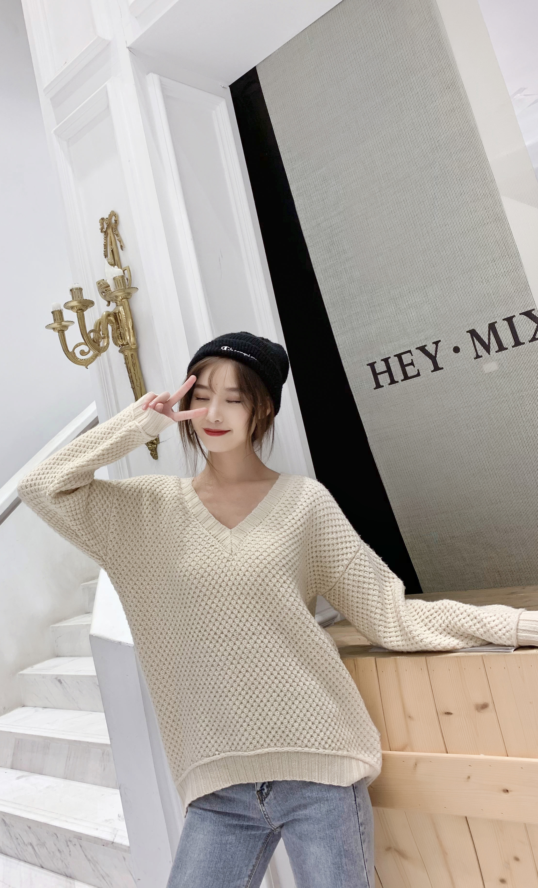 Women's Chic Slim Fit Wool Pullover - Cozy & Stylish Autumn Knitwear