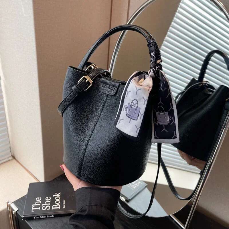 Women's Bags Handbag Momei New Women's Fashion Simple Shoulder Bag High Quality Design Handbag PU Commuter Hot Selg
