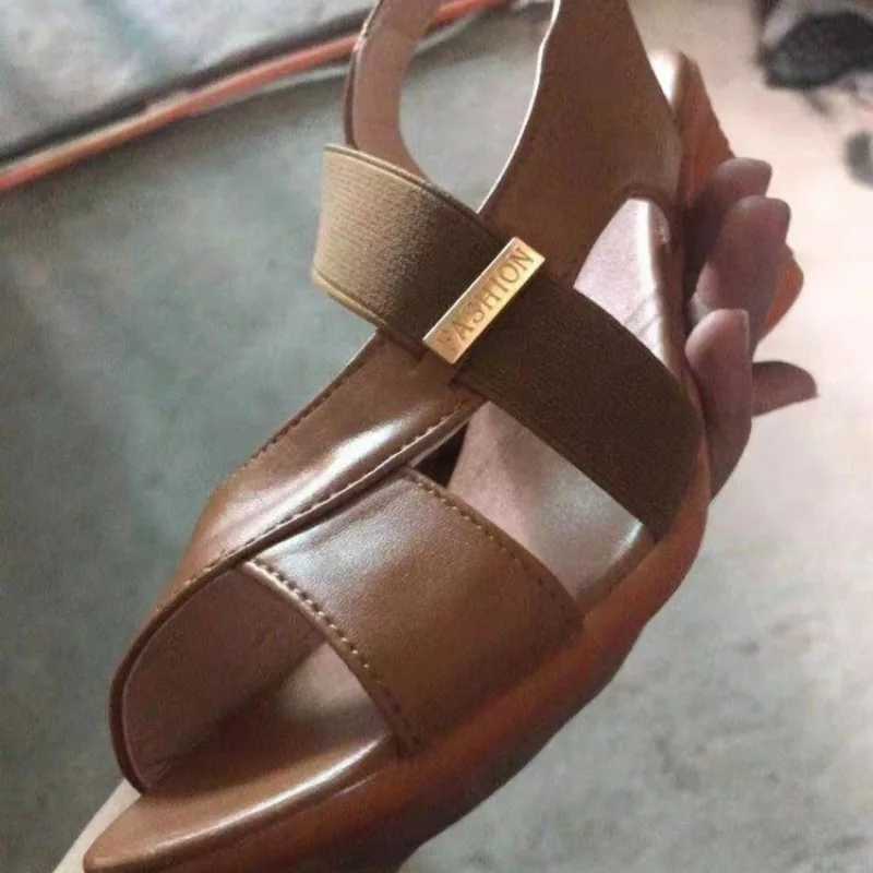 High Quality Womens Rome Sandals Summer Outdoor Fashionable Open Toe Sandals New Simple and Versatile Mom Sandals The Woman T241227