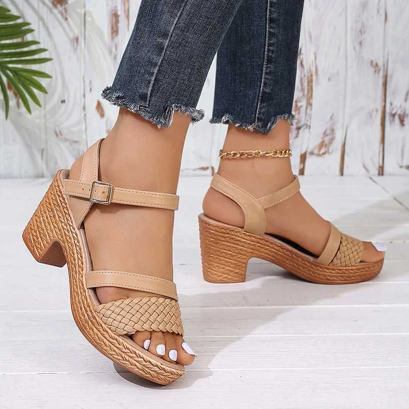 High Quality Womens Weave High Heels Sandals Summer Thick Platform Roman Sandals Woman Ankle Straps Vacation Leisure Beach Shoes T241227