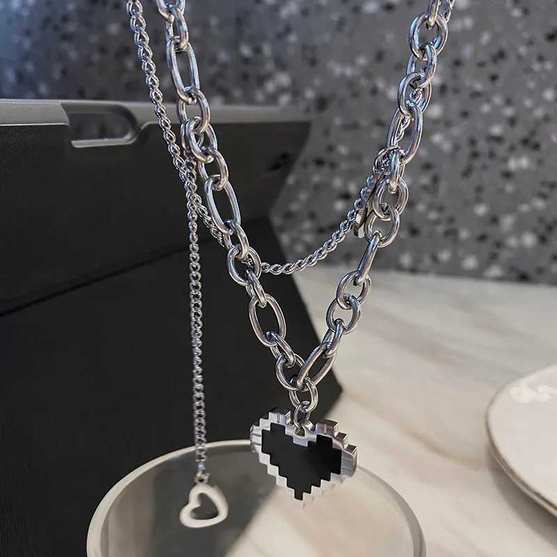 2022 New Heart Punk Pendant Necklace for Women Metal Chain Senior Double Layer Necklace Girls Party Gifts Korean Fashion JewelryXJ241227