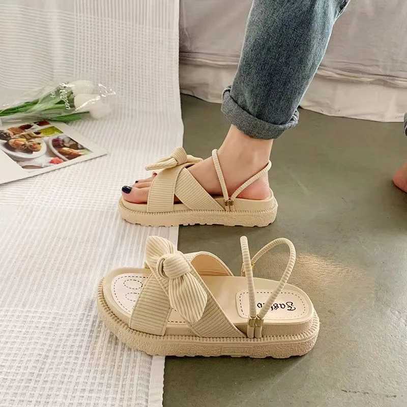 High Quality Dropshipping Women Sandals Summer Fairy Style Flower Sandals Fashion Student Platform Ladies Slippers New Clogs Female Shoe T241227