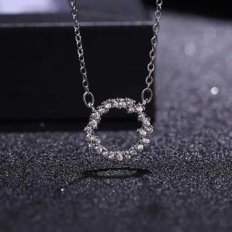Fashion Circle Necklace with Cubic Zirconia Simple Stylish Clavicle Chain Necklace for Women Wedding Luxury Jewelry 2023 TrendXJ241227