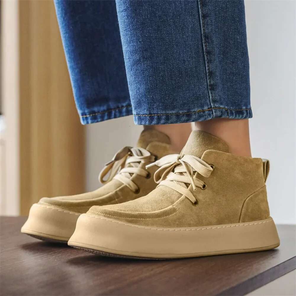 Ankle Suede Cowhide High Top Men Hand sewn thread Casual Shoes Winter Warmth Men's Boots Lace Up Toog boots