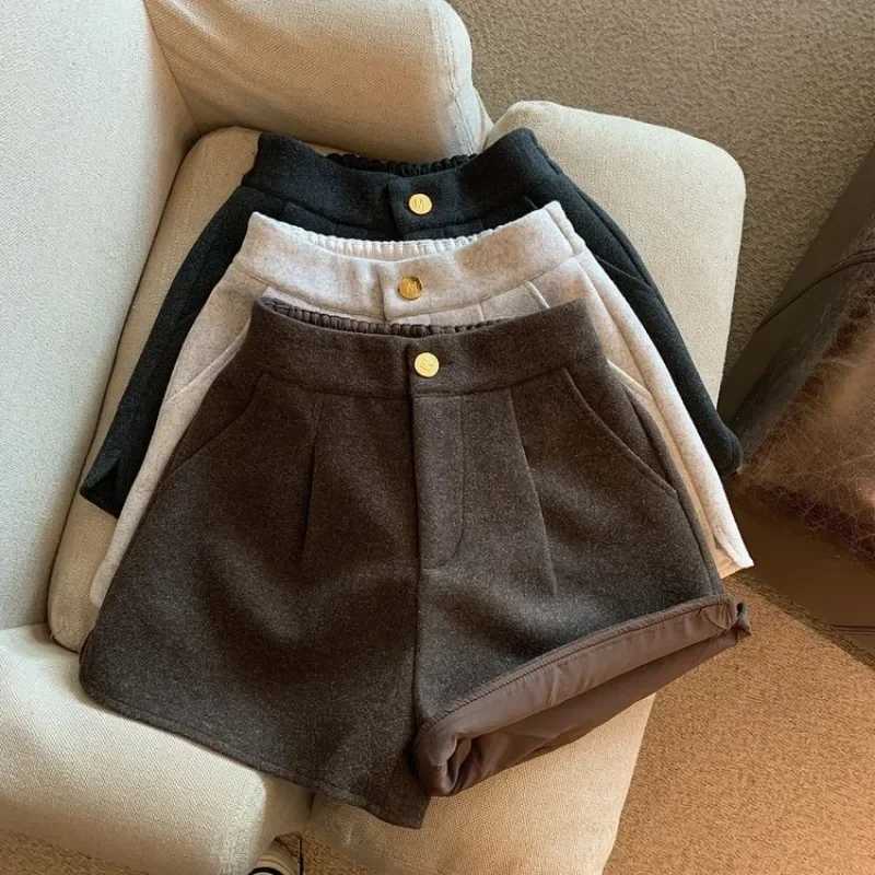 Girls Shorts Autumn Winter Thicken Warm Tweed Wide Leg Shorts Fashion High Waist Loose Boot Pants for Kids Casual Teens Shorts W241227