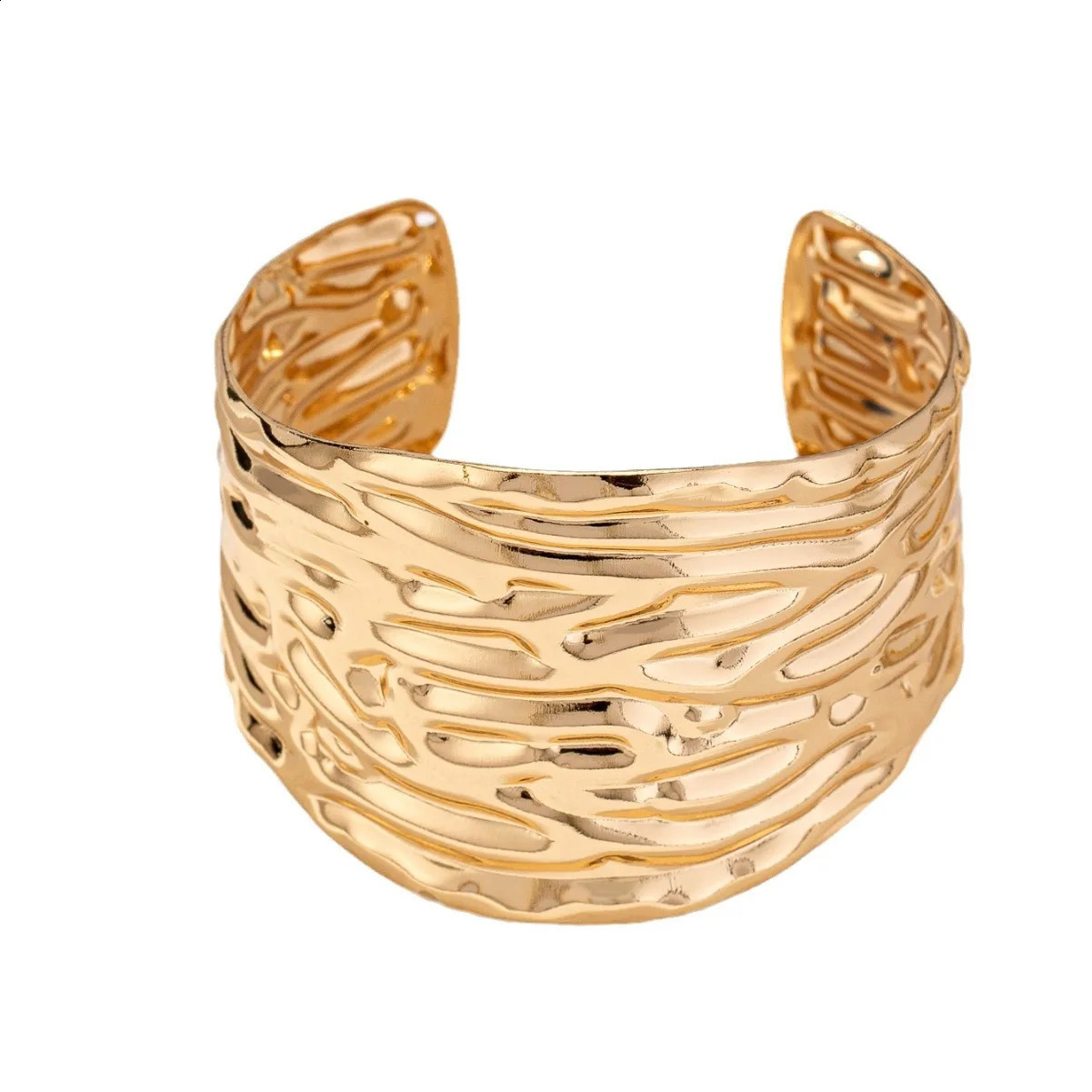 Opening Metal Bracelet For Women Personality Pleated Wide Surface Hand Accessories Holiday Party Fashion Jewelry DB023 241227