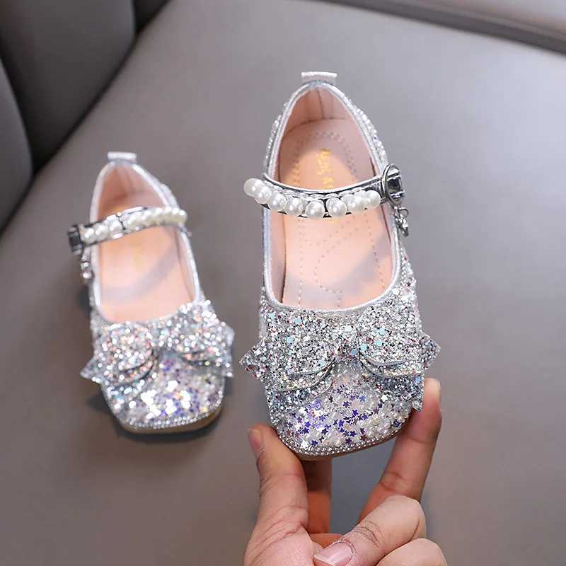 New Childrens Apartment Fashion Glitter Childrens Wedding Par Mary Jane Shoes Pearl Bow Girl Princess Leather Shoes W241228