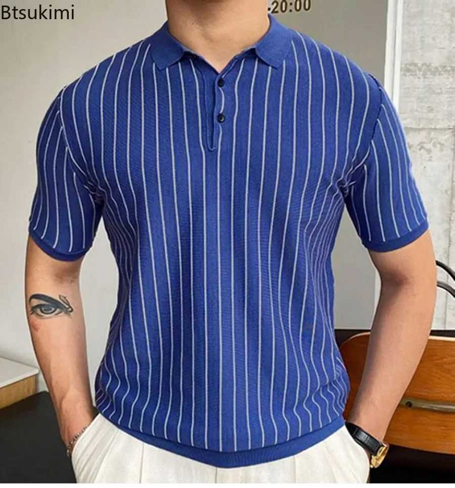 2024 Mens Striped Short Sleeve Knitted Shirts Summer New Comfy Breathable Casual Business shirt Shirts Men Sport Loose Tops X241228