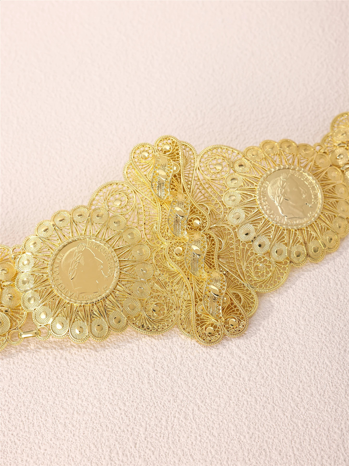 Algeria Bride Alloy Belt Coin Shaped Waist Chain Jewelry Middle Eastern Womens Traditional Festive Dress Accessoies 241227