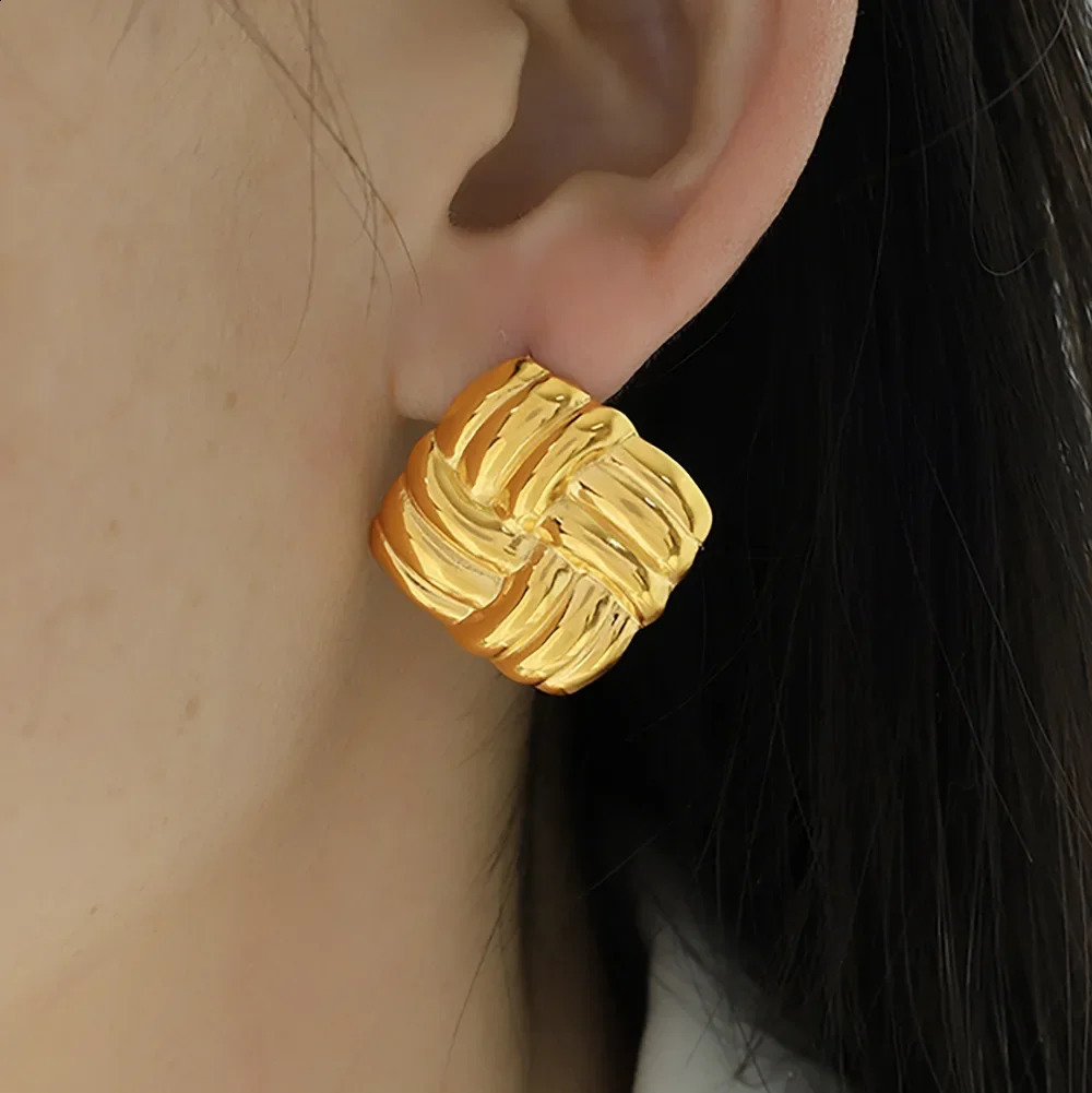 Trendy Stainless Steel Geometric Square Pendant Necklace Earrings Set for Women 18KGold Plated Anti Allergic Jewelry Set Party 241226