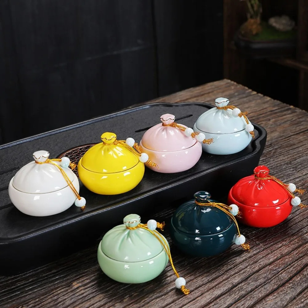 Ceramic Pet Urns Cremation Personalised Cat and Dog Souvenirs Burial Urns for Ashes Memorials Funerary Pet Ash Reliquaries 241225