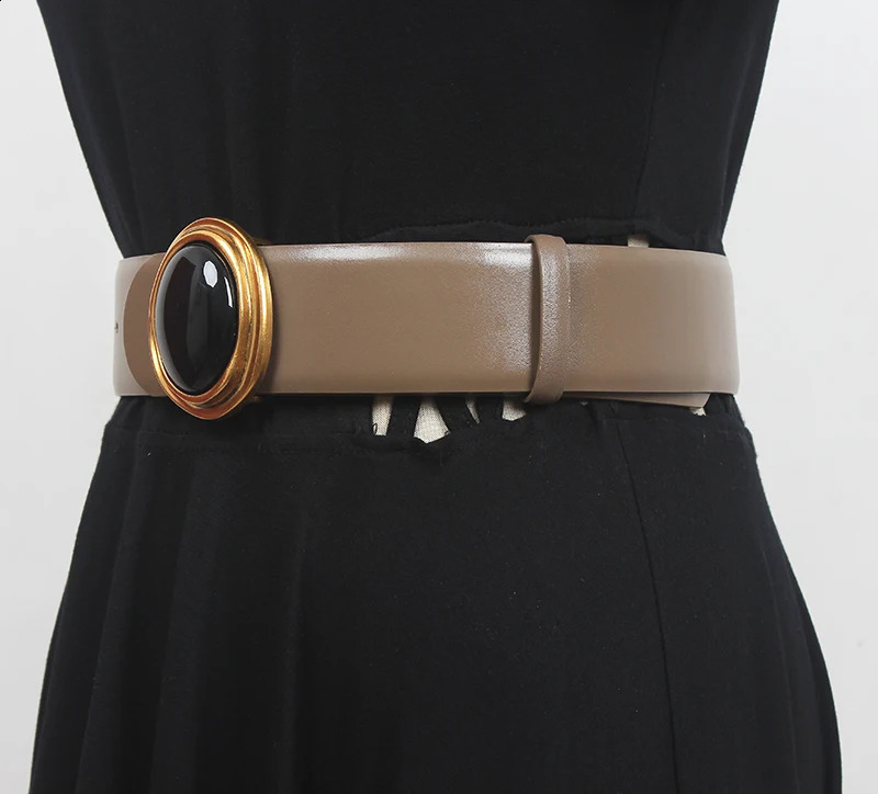 Womens Runway Diamonds Buckle Genuine Leather Cummerbunds Female Dress Corsets Waistband Belts Decoration Wide Belt R1756 241227