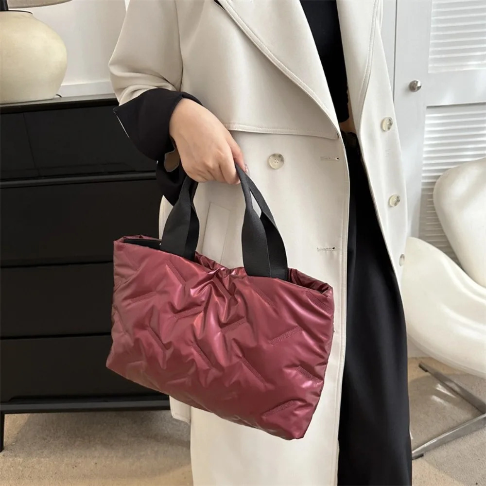 Retro Large Capacity Puffer Tote Bag Korean Style Quilted Down Cloud Handbag Lightweight Padded Space Cotton Underarm bag Daily 241226