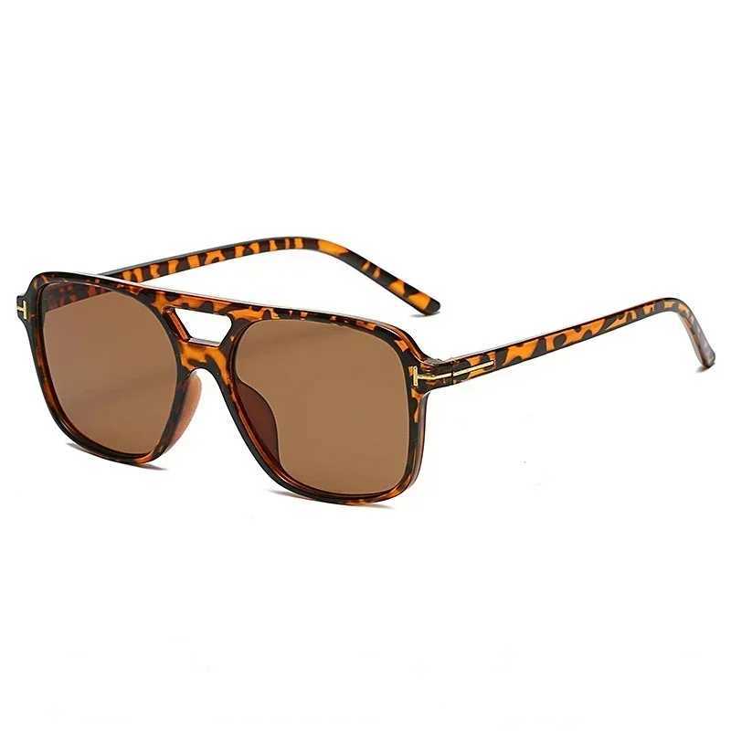 Retro Square Sunglasses Womens Retro Brand Mirror Sunglasses Womens Black and Yellow Fashion Can Colors Oculos De Sol Feminino W241228