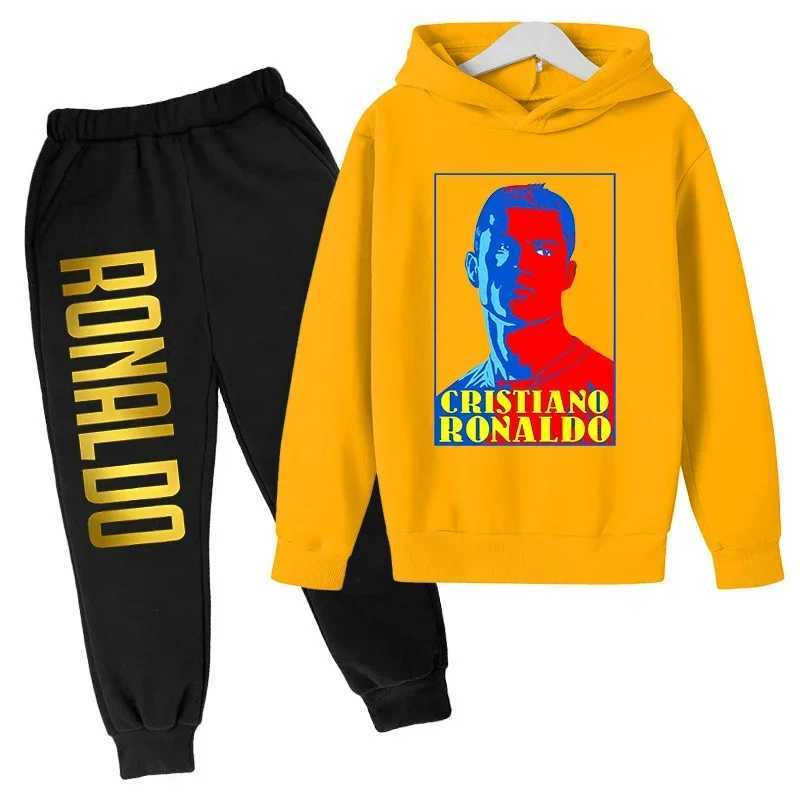 Childrens Clothing Childrens Sports Suit Spring and Autumn Fleece Hoodie Pants 2-piece Set Ronaldo Printed Kids Clothes Girls X241228