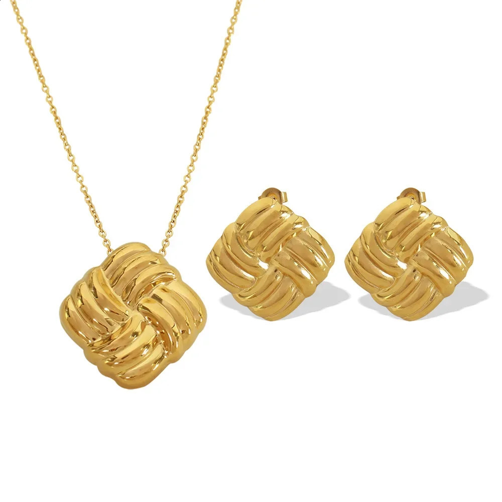 Trendy Stainless Steel Geometric Square Pendant Necklace Earrings Set for Women 18KGold Plated Anti Allergic Jewelry Set Party 241226