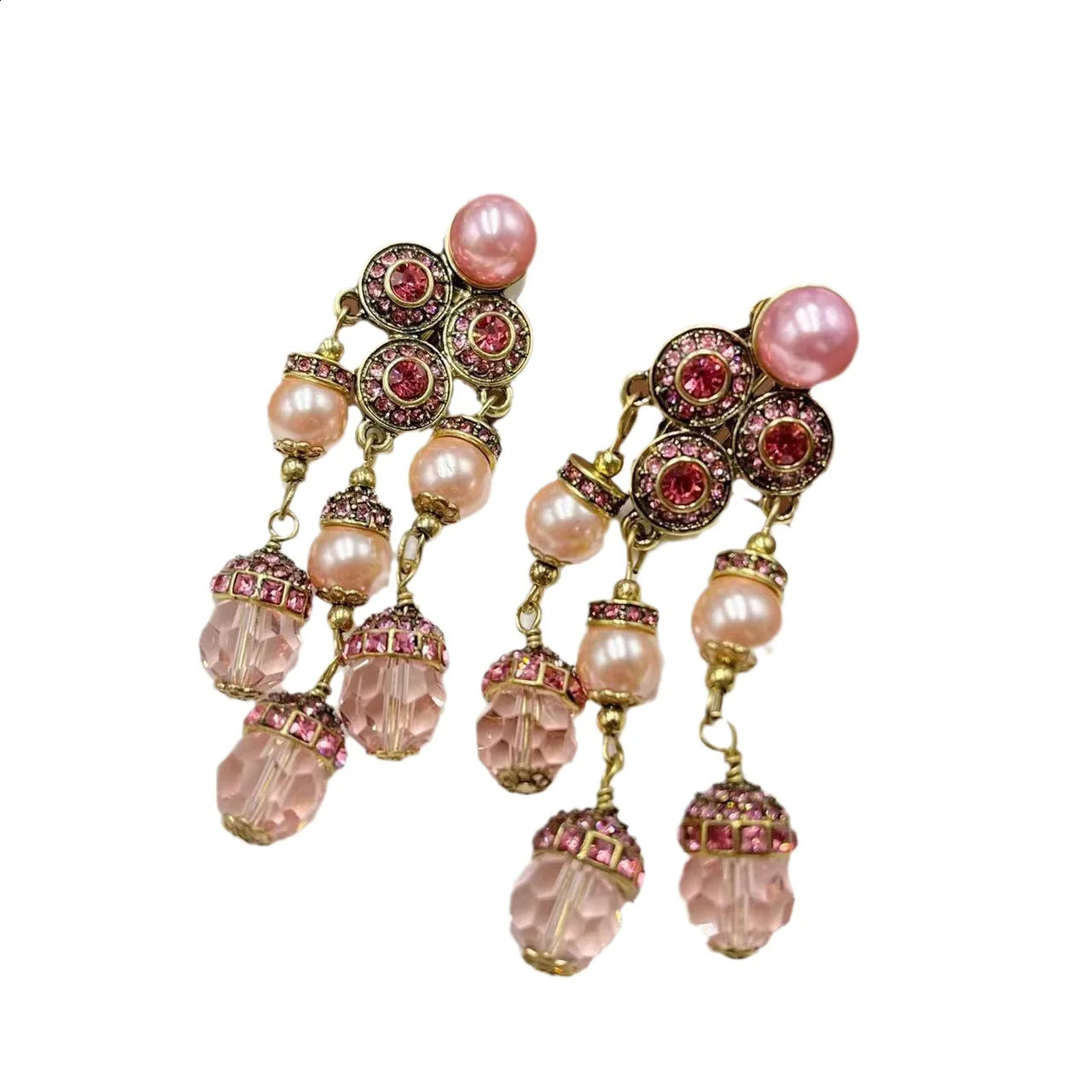 Tassel glass crystal beads middle vintage sweet and cute pull down girls dream fashion pink ear clips 241226