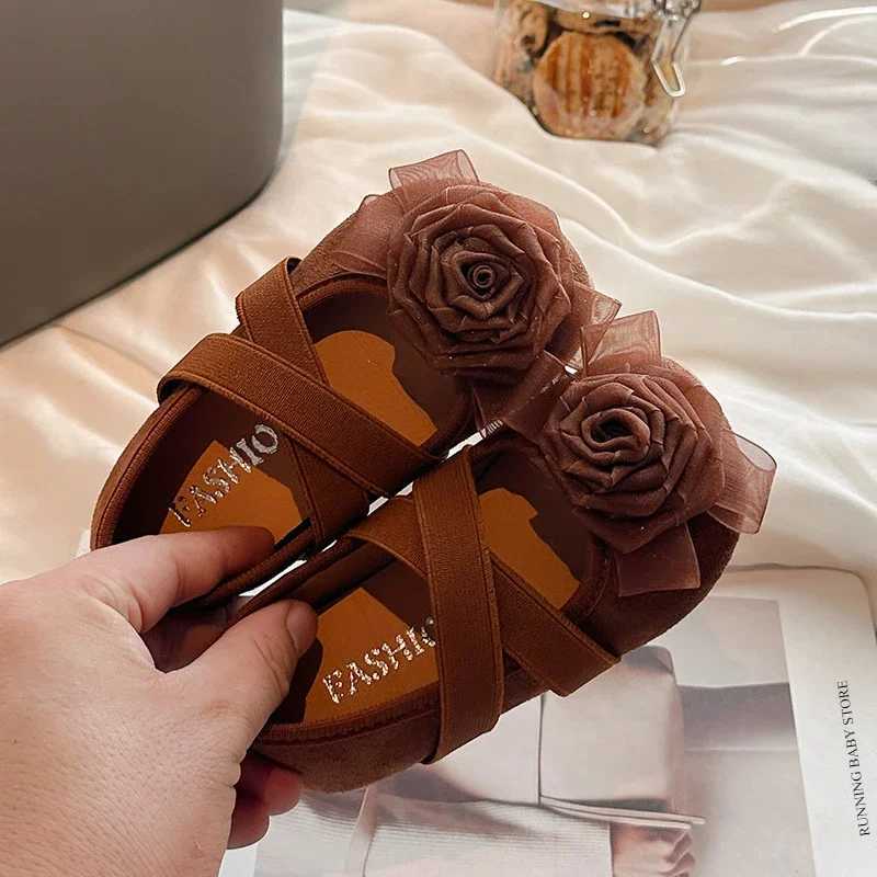 New Childrens Flower Childrens Stickers Shoes Baby Girls Shoes Preschool Fashion Flat Baby Girls Mocha Casino Princess Rose Shoes H09274 W241228